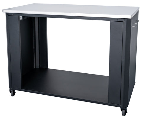 Die Cozze Outdoor Küche 115 mit Edelstahlplatte ist ein schwarzer Servierwagen aus Metall mit einer eleganten Edelstahl-Arbeitsplatte. Sein offenes Design und die vier Räder sorgen für Mobilität, während das robuste Gestell Langlebigkeit verspricht und ihn ideal für den vielseitigen Einsatz im Innen- und Außenbereich macht.