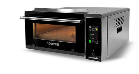 Der Resto Italia Hooven 341 – Elektro Pizzaofen (Digital) ist ein Tisch-Pizzaofen aus Edelstahl mit Glastür, Digitalanzeige und Bedienelementen auf der rechten Seite. Er ist mit Sorrento-Keramiksteinen ausgestattet und trägt auf der Vorderseite den Schriftzug „Hooven“.