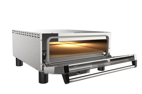 Der Pizzaofen Effeuno N5 ist ein silberner Pizzaofen für die Arbeitsplatte mit offener Tür, Innenbeleuchtung und Backstein, der sich ideal zum Backen perfekter italienischer Pizza eignet. Er verfügt über kurze Beine für Stabilität und das Bedienfeld befindet sich praktischerweise unter der offenen Tür.
