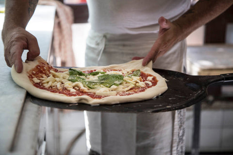 Mozzarella oder Fiordilatte: Was kommt auf die perfekte Pizza?