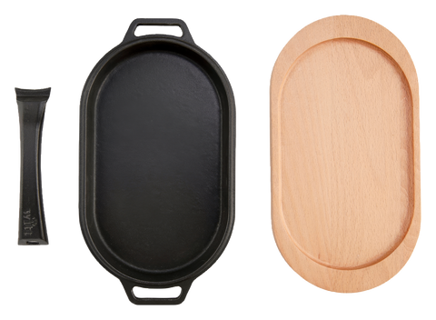 WITT Bratpfanne oval Gusseisen mit Holzbrett, Detailansicht