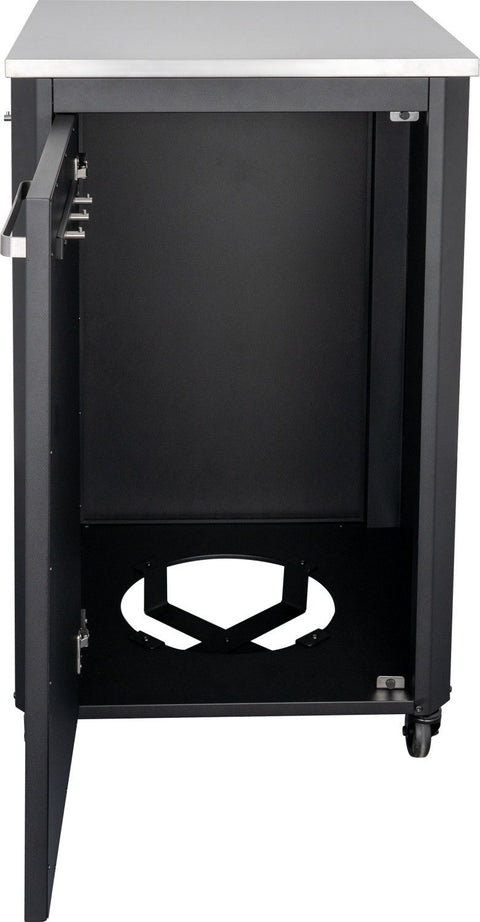 Die Cozze hohe Aussenküche 60 mit Edelstahlplatte ist ein schwarzer Metallwagen mit offener Seitentür, Bodenausschnitt und Rädern, der sich perfekt als Außenküche oder Pizzaofenstation eignet.