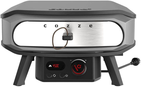 Der Cozze 17 Zoll Pizzaofen PREMIUM ROTATE, elektrisch 230V - CH-Stecker, in schwarz und silber, hat eine digitale Temperaturanzeige, einen Drehregler, einen drehbaren Pizzastein, einen Temperaturfühler an der Vorderseite und ein seitliches Netzkabel.