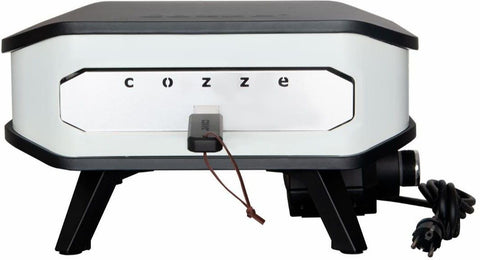 Ein schwarz-weißer rechteckiger Cozze 13 Zoll Pizzaofen, elektrisch V230 - CH-Stecker, mit kurzen Beinen, rechtsgewickeltem Netzkabel, Cordierit-Pizzastein innen, und einem Temperaturfühler vorne. Marke: Cozze.