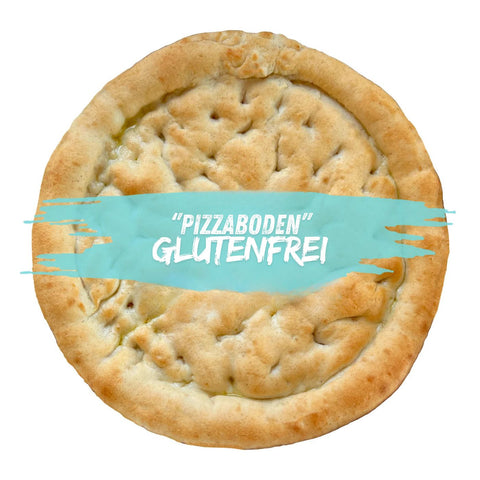 Ein runder, goldbrauner gluten- und laktosefreier Pizzaboden von Scuderi Prime trägt den Text „Pizza Boden Gluten und Laktosefrei – Scuderi Prime“ in einem blauen diagonalen Banner auf schlichtem weißem Hintergrund.