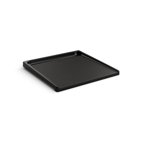 Gozney Pizza Prep Board in Schwarz, Ansicht schräg von vorne