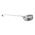 Die Cerutti Inox Pizzasaucen-Kelle (Mestolo) aus Edelstahl besitzt einen langen Griff mit Hakenende und tiefem, rundem Schöpflöffel - perfekt zum Servieren von Suppen oder Soßen.