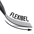 Eine Nahaufnahme eines FUMOSA flexibler Teigspachtels von Fumosa, der eine flexible, leicht gebogene Klinge hat. Das Wort „FLEXIBEL“ ist deutlich über der Klinge zu sehen, wobei ein Pfeil die Krümmung anzeigt und so die Flexibilität betont. Der Griff wirkt robust und stabil.