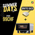 Werbefoto mit den Texten „Summer Days Effeuno“, „99 CHF sparen“ und „Gratis dazu“. Es zeigt den kompakten Pizzaofen Effeuno N3 inkl. Biscotto-Pizzastein 2024 und einer Pizzaschaufel und hebt damit ein Sommerangebot hervor, bei dem eine Pizzaschaufel gratis mitgeliefert wird.