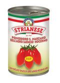 Eine Dose Pizzalovers Strianese San Marzano DOP Tomaten mit einem rot-grün-weißen Etikett, das drei Tomaten und die DOP-Zertifizierung aus dem Gebiet Agro Sarnese-Nocerino zeigt.